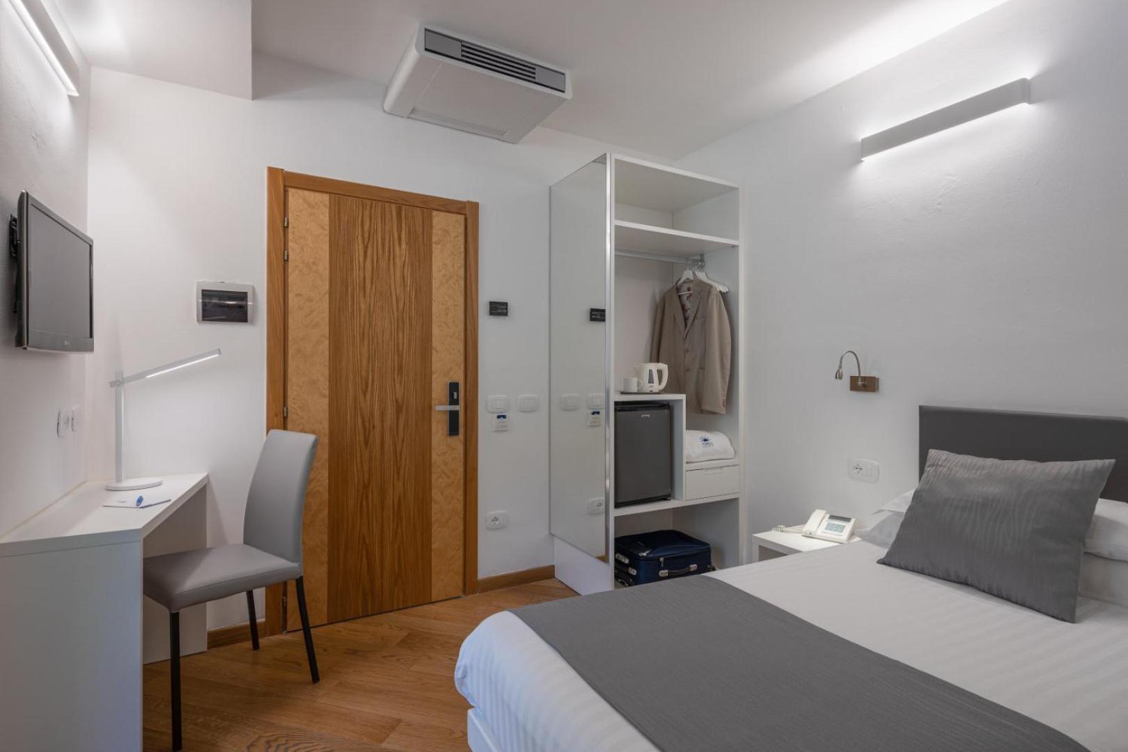 Hotel Continental - Tonelli Hotels Torbole Sul Garda Exteriér fotografie